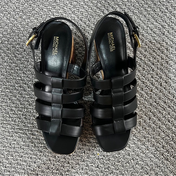 Michael Kors Black Wedges with Tan Base - Picture 7 of 10